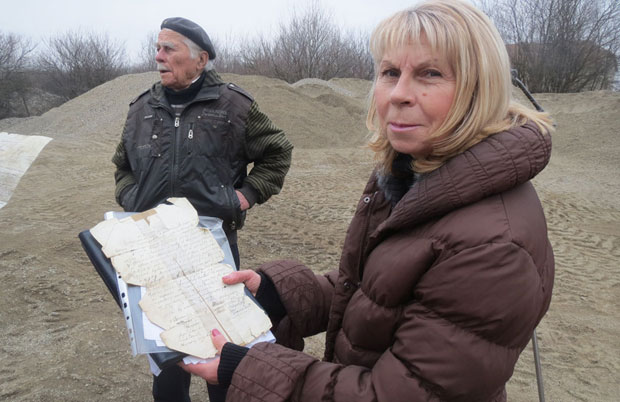 НЕ ОДУСТАЈЕ ОД ДЕДОВИНЕ: Љиљана из Стриже код Параћина се 25 година бори за породично наследство